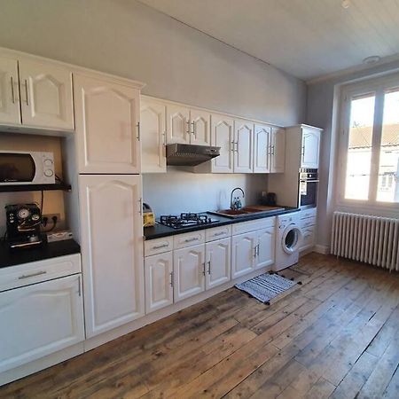 Appartement Spacieux, Wifi ,Cafe A Volonte Blaye-Les-Mines Екстер'єр фото