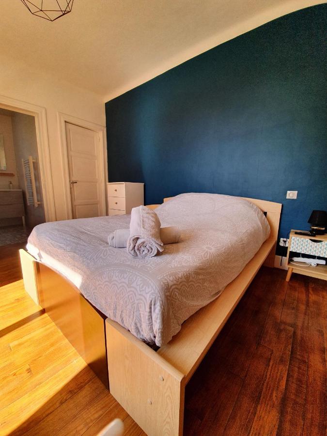 Appartement Spacieux, Wifi ,Cafe A Volonte Blaye-Les-Mines Екстер'єр фото