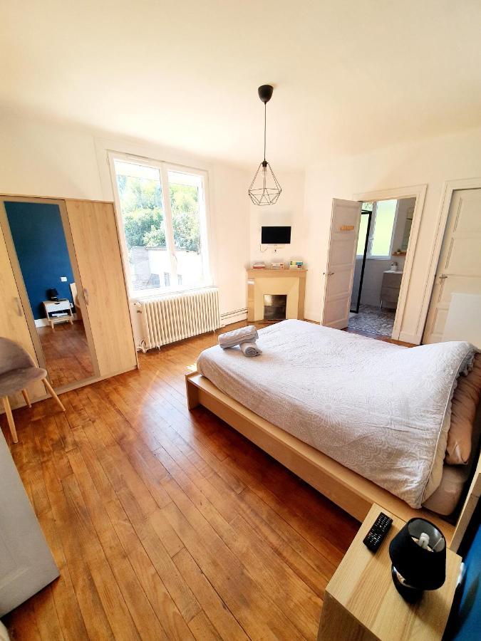 Appartement Spacieux, Wifi ,Cafe A Volonte Blaye-Les-Mines Екстер'єр фото