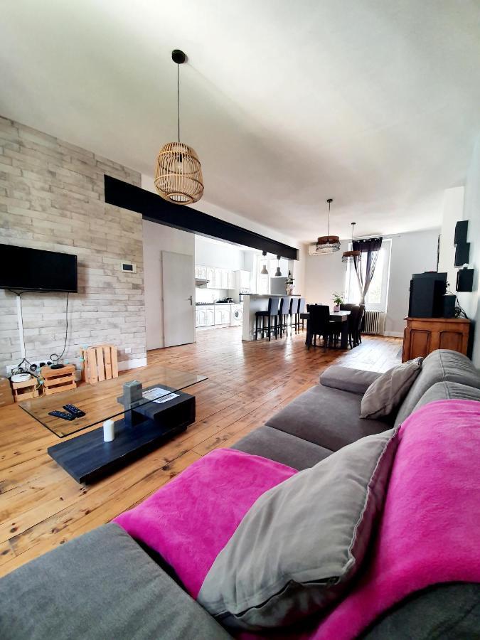 Appartement Spacieux, Wifi ,Cafe A Volonte Blaye-Les-Mines Екстер'єр фото
